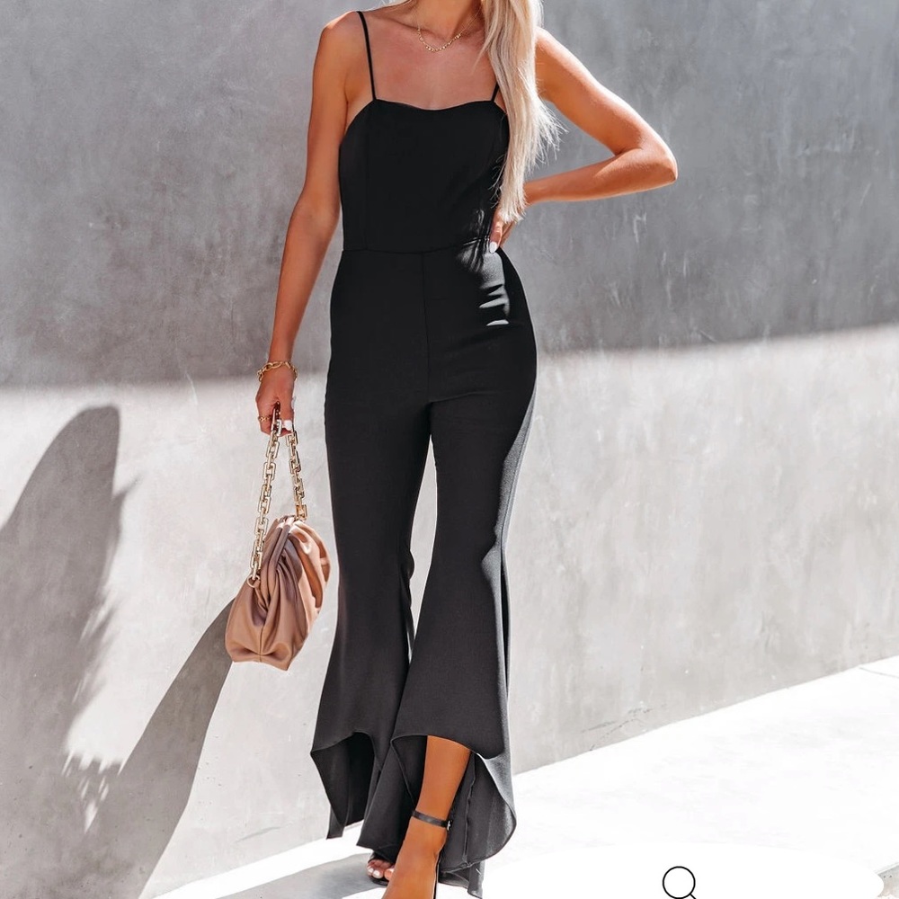 SEEK TO BE CHIC RUFFLE HIGH LOW HEM JUMPSUIT